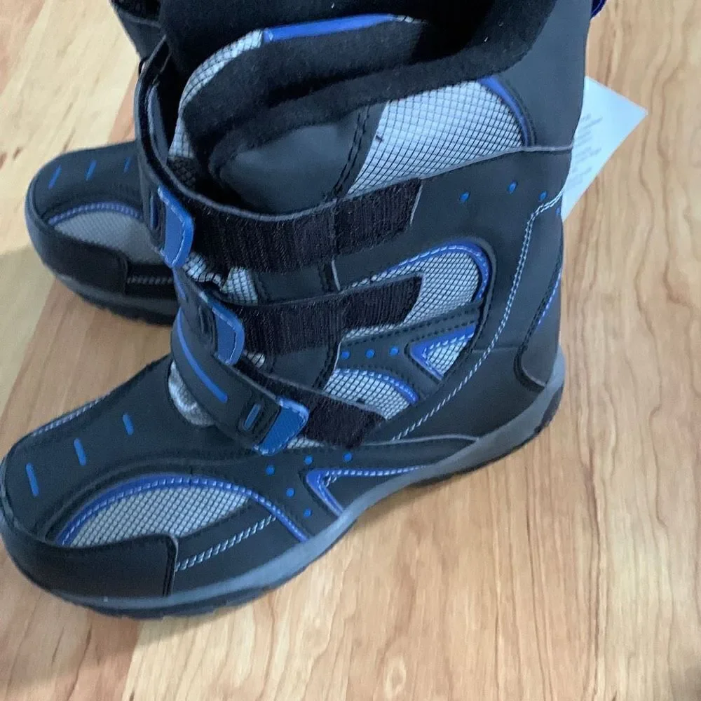 Totes size 5 boys boots winter